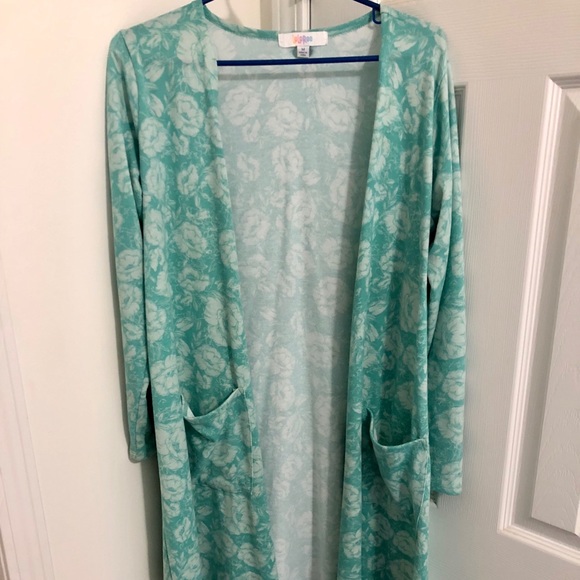 Mint Green Floral Lularoe Sarah Size Medium - Picture 1 of 4